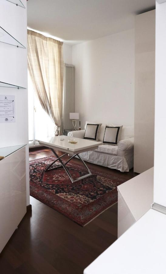 Comecasa Flowery Terraced Apartment Milánó Kültér fotó